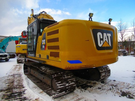 2018 年 CAT 320