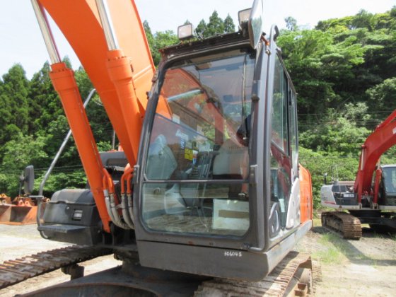 2016 日立 ZX200 5B