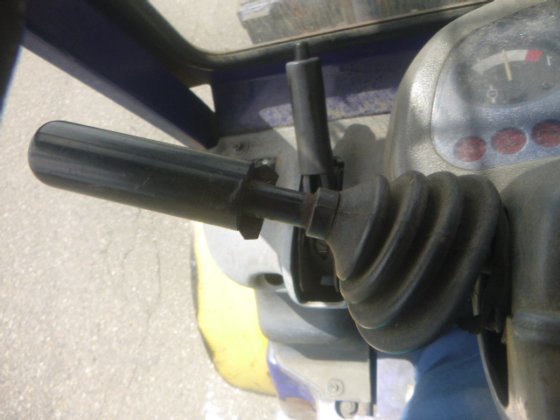 2001年小松FD25T 14