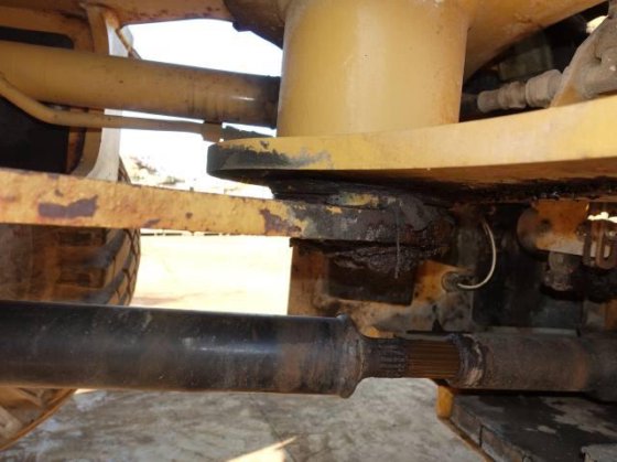 2006 CAT 901B