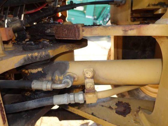 2006 CAT 901B
