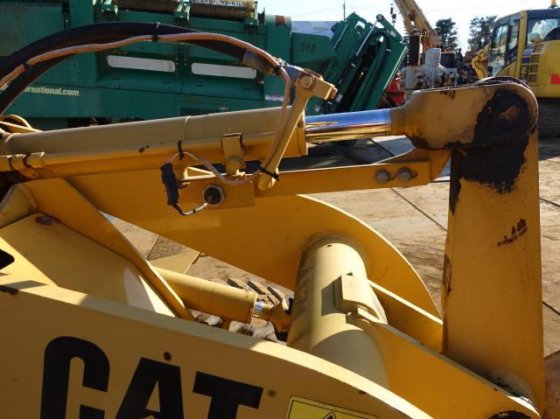 2006 CAT 901B