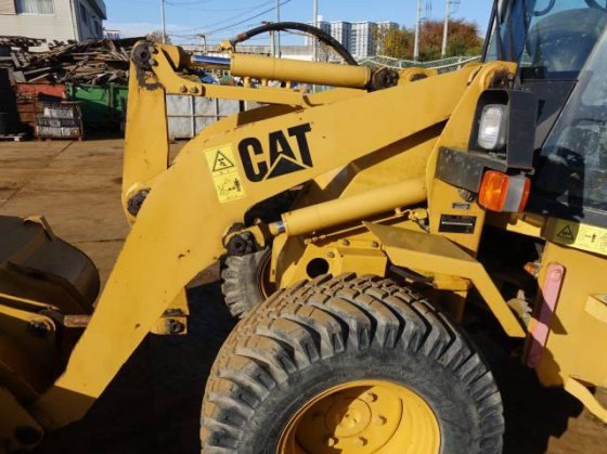2006 CAT 901B