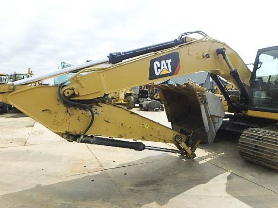 2018 CAT 320GC