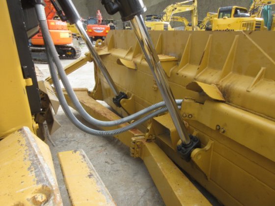 2015年 CAT D6T