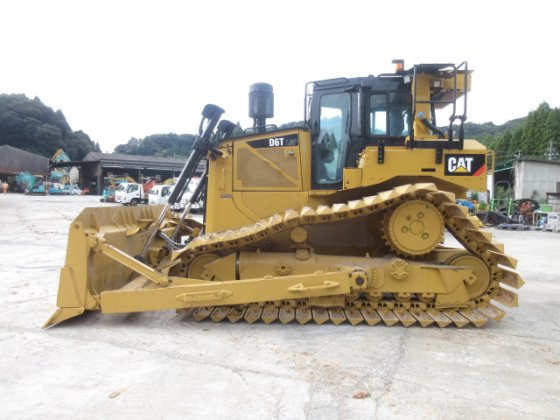 2015年 CAT D6T