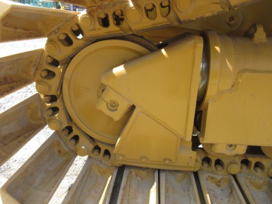 2015年 CAT D6T