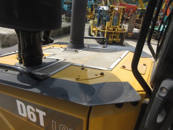 2015年 CAT D6T