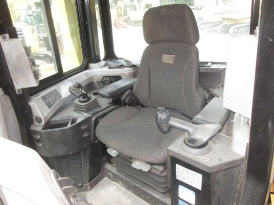 2015年 CAT D6T