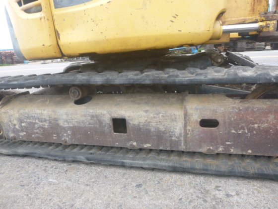 2003 KOMATSU PC30MR 2