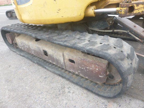 2003 KOMATSU PC30MR 2