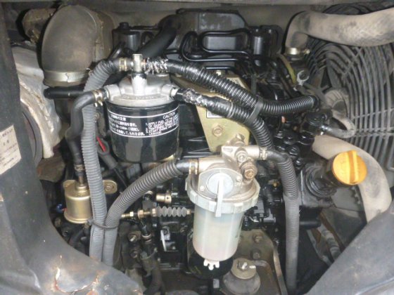 2003 KOMATSU PC30MR 2