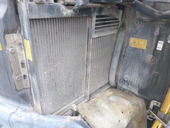 2003 KOMATSU PC30MR 2