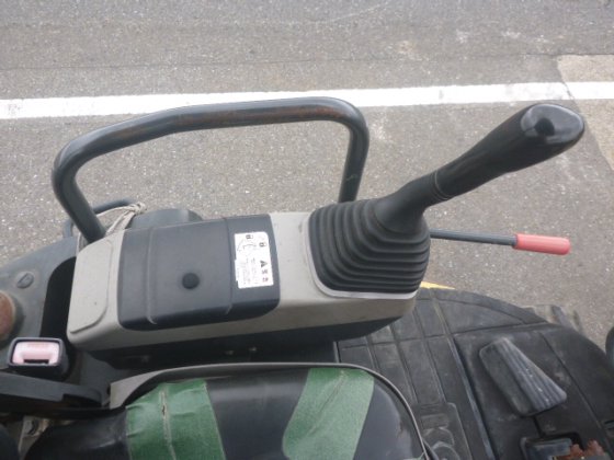 2003 KOMATSU PC30MR 2