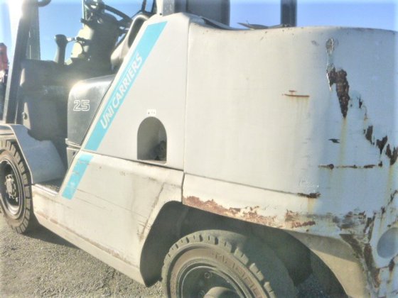 2017 UNICARRIERS FD25T5