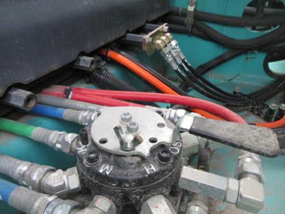 2015 KOBELCO SK200 9