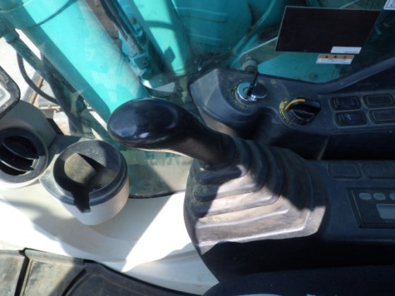 2014 KOBELCO SK135SR 3