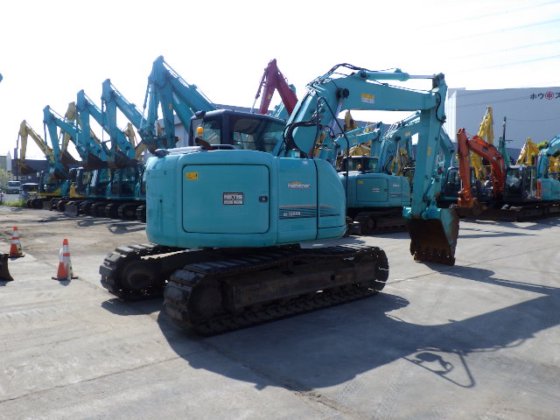 2014 KOBELCO SK135SR 3