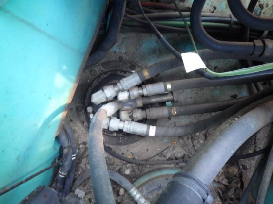 2014 KOBELCO SK135SR 3