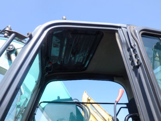 2014 KOBELCO SK135SR 3