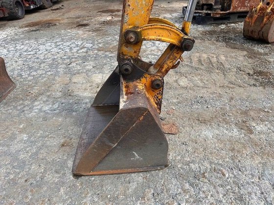 2010款小松PC30MR 3