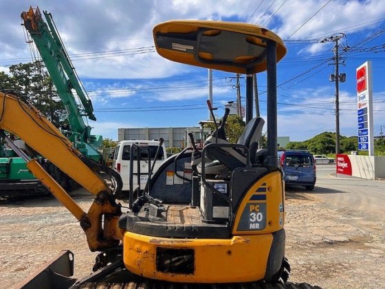 2010款小松PC30MR 3