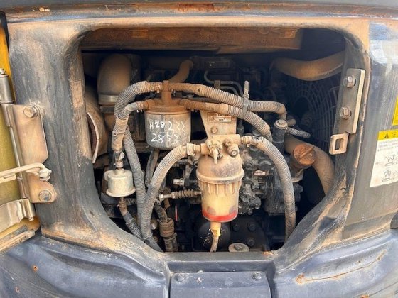 2010款小松PC30MR 3