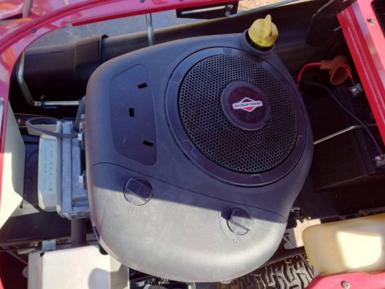 绿色骑手草坪 cutter