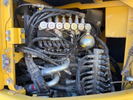 2016 小松 PC228US 10