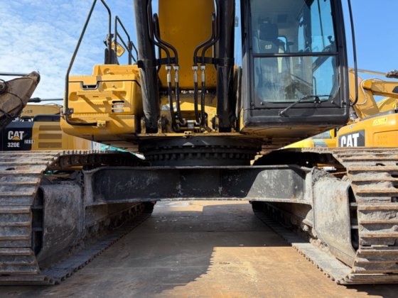 2018 CAT 336FXE