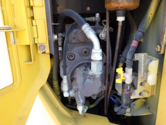 2014 SUMITOMO SH135X 3B