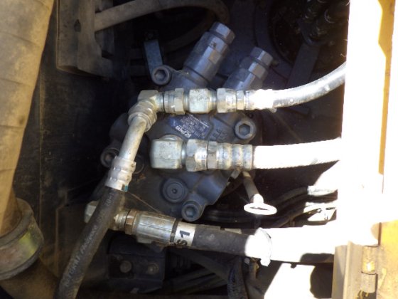 2014 SUMITOMO SH135X 3B