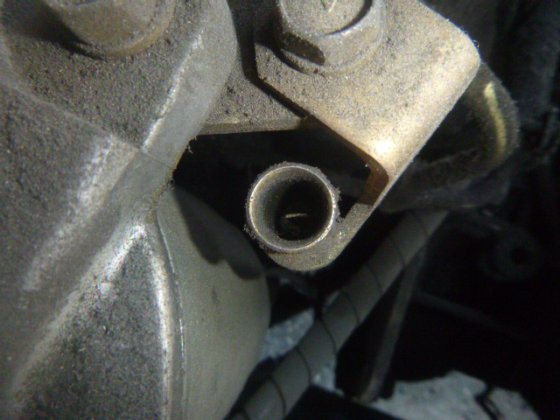 2005 MITSUBISHI FD30T