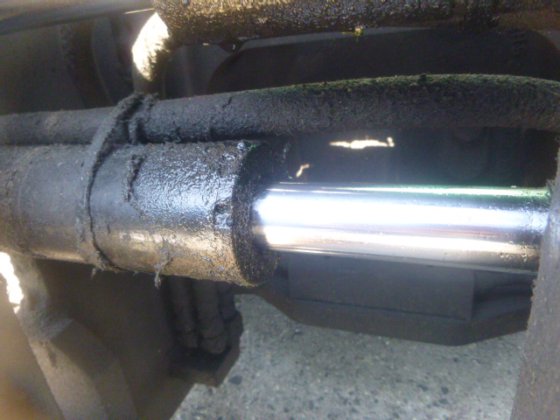 2005 MITSUBISHI FD30T