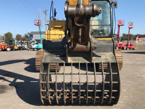 2013年卡特彼勒320D E型