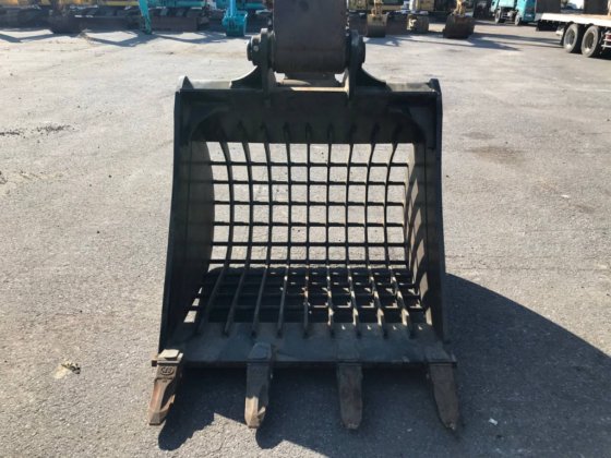 2013年卡特彼勒320D E型