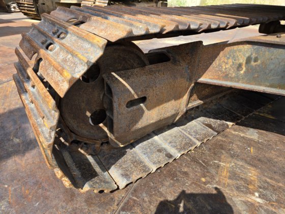 2001 小松 PC128US 2