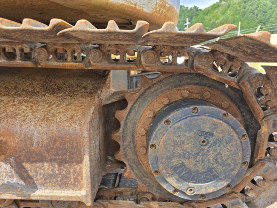 2001 小松 PC128US 2