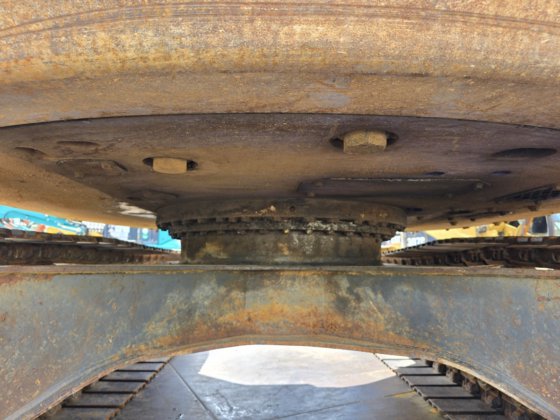 2001 小松 PC128US 2