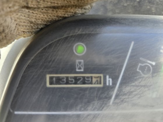 2001 小松 PC128US 2