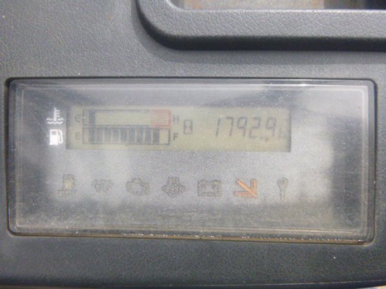 2014 丰田 02 8FD25