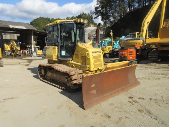 2016 小松 D37PX 23