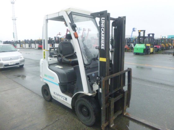 2014 UNICARRIERS P1F1A15D