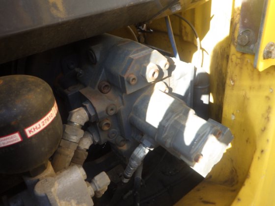 2014 住友 SH75XU 3B