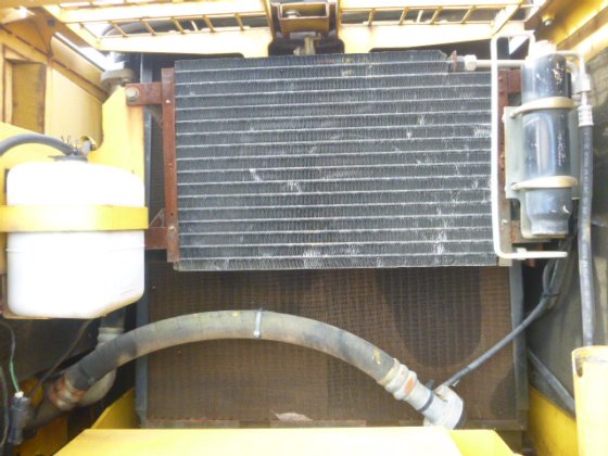 1998 KOMATSU PC200SC 6