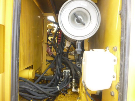 1998 KOMATSU PC200SC 6