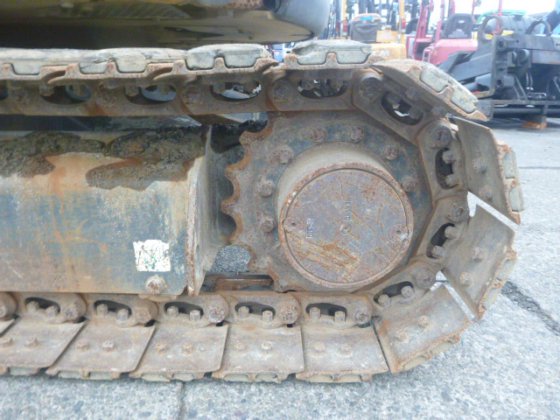 2011 KOMATSU PC40MR 3