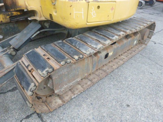 2011 KOMATSU PC40MR 3