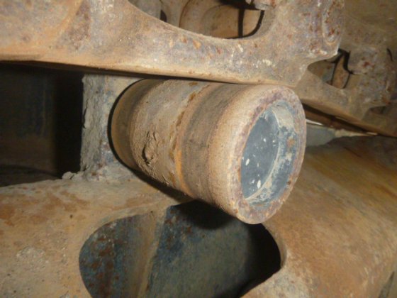 2011 KOMATSU PC40MR 3