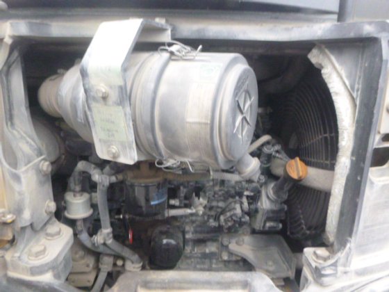 2011 KOMATSU PC40MR 3